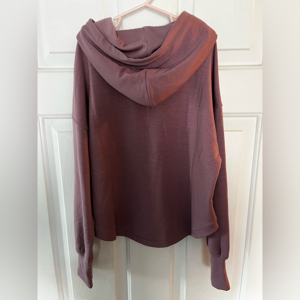 NWT!! Athleta Girls cozy hooded sweat shirt - Picture 5 of 5